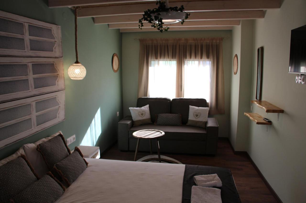 Lamprini'S Deluxe Studios Тасос Экстерьер фото